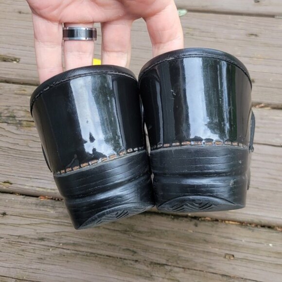 Dansko Professional Black Silver Metallic Ombre Patent Leather Nursing Clogs 40 - Picture 8 of 8